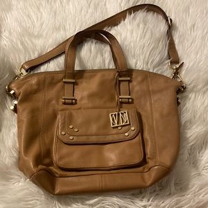 VN Genuine Leather Tan color Purse it’s large purse and beautiful